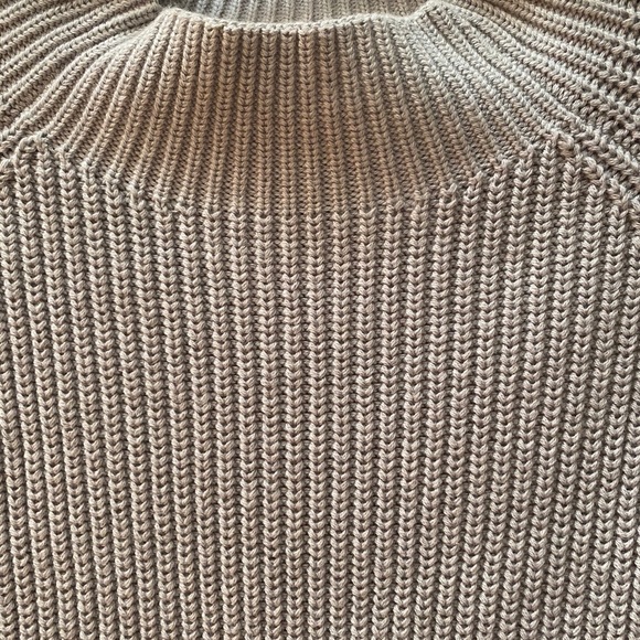 Theory Jodi Ribbed Knit Mock-Neck Sweater M* - Picture 4 of 8